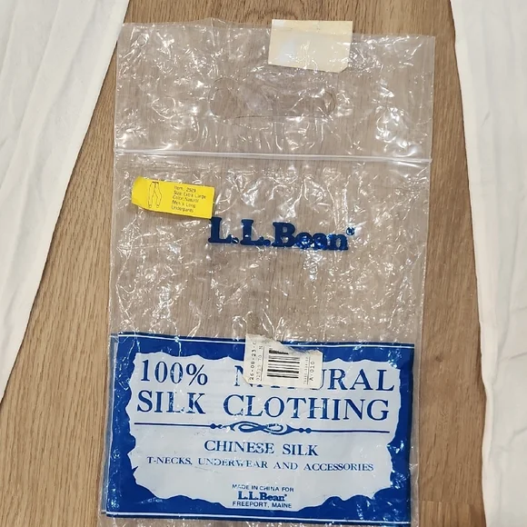 White Silk Long Underwear - Picture 3 of 6